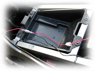 �M�{�V�[�q�Őڑ�